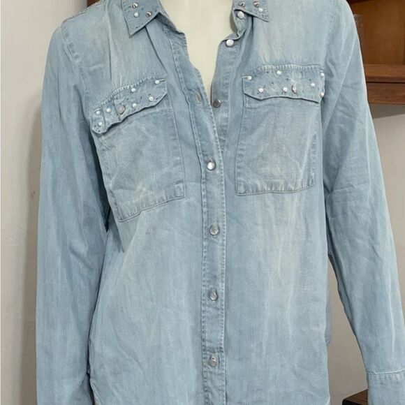 Kut from the Kloth‎ Chambray Denim Button Down Pearl Studded Shirt XL Western - Picture 1 of 5